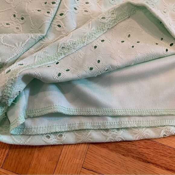 Mikey & Joey Eyelet Lace Lined Shorts Green Size Small - Picture 5 of 5